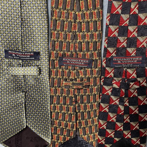 Bundle of 3 Roundtree & Yorke 100% Silk Used Neckties. Made in the USA. - Picture 2 of 2